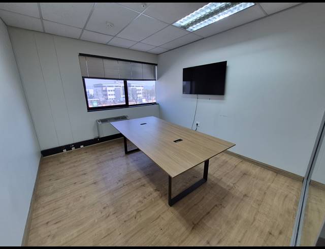 382M² OFFICE TO LET IN RIVONIA